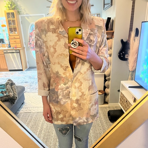 Vintage 80’s 90’s Floral Blazer - Picture 5 of 10